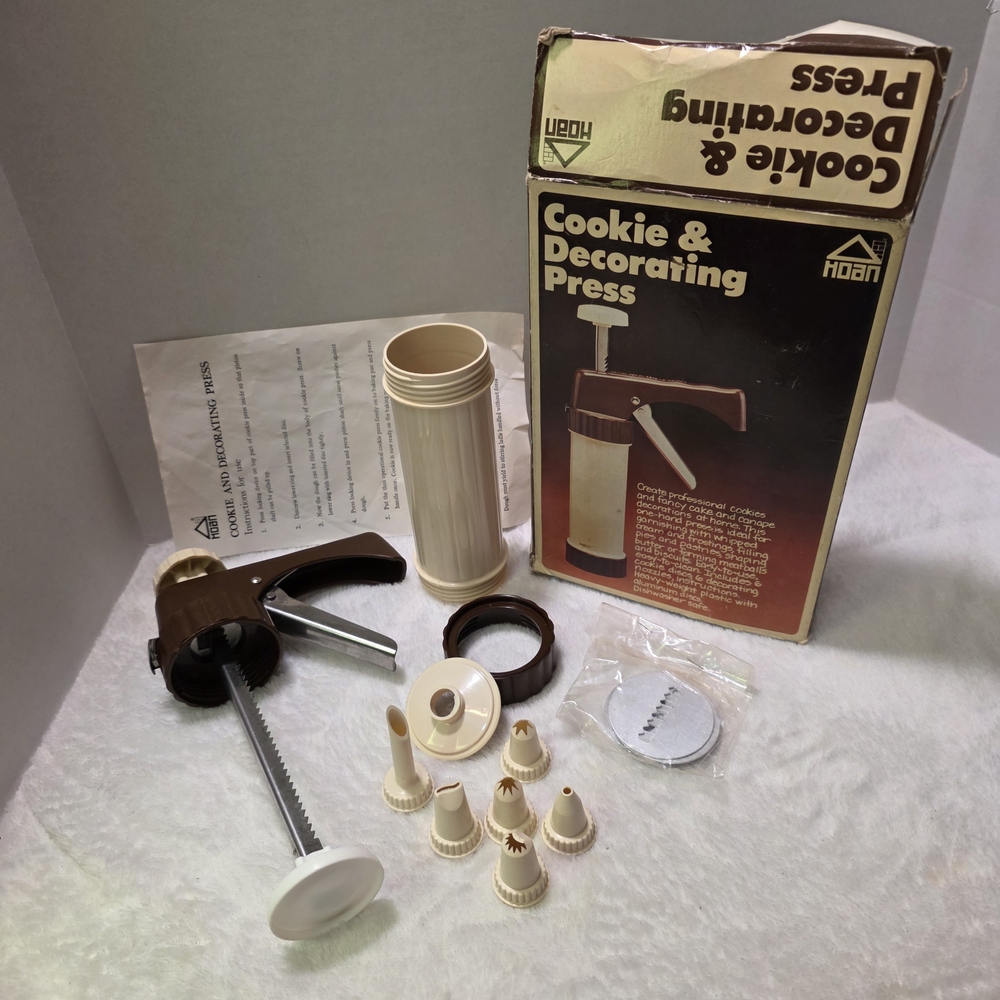 Vintage Hoan Cookie & Decorating Press 1979 3 Discs 6 nozzles Style 25151